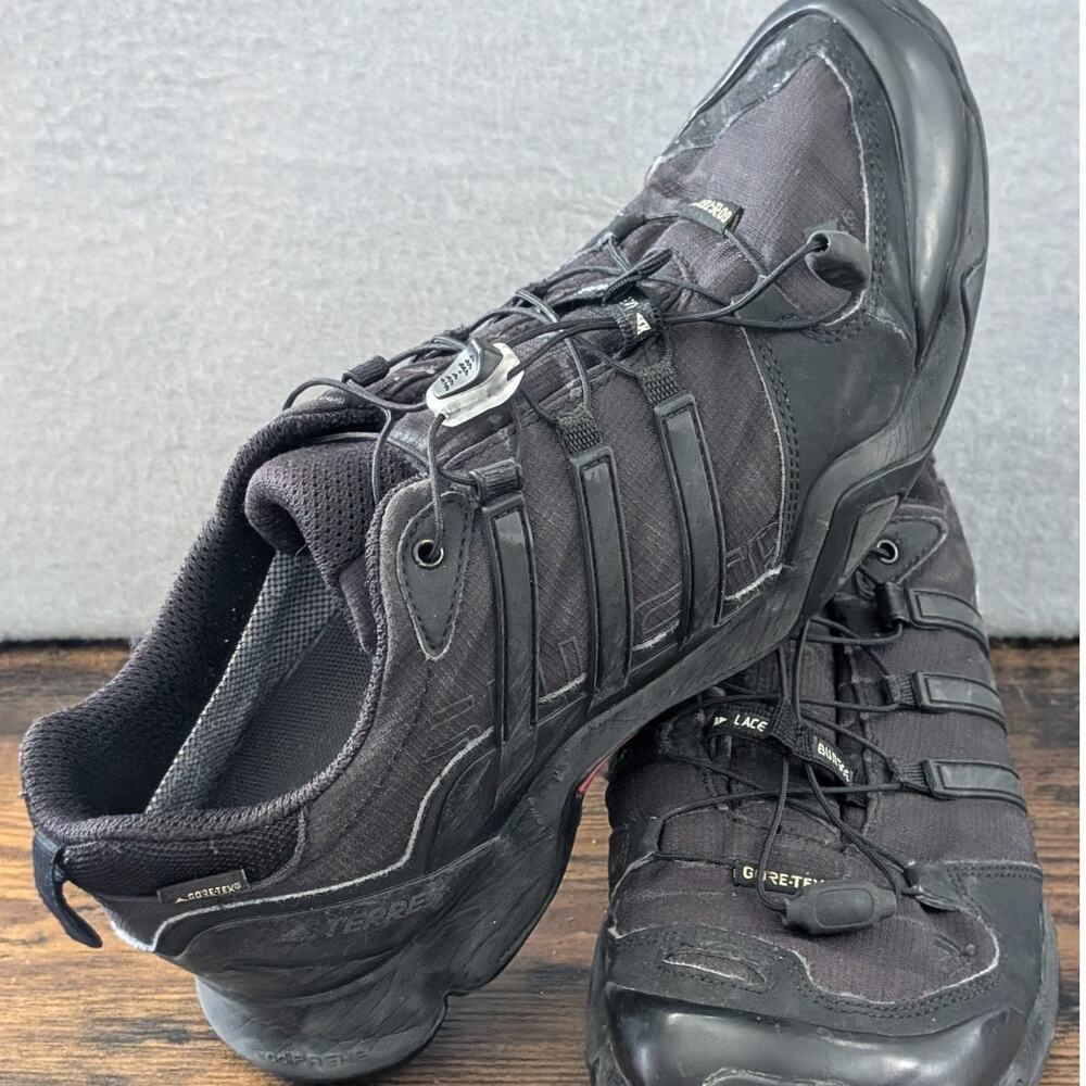 Adidas Terrex Swift R2 GTX Mens 9 Black Trail Running Athletic Sneakers